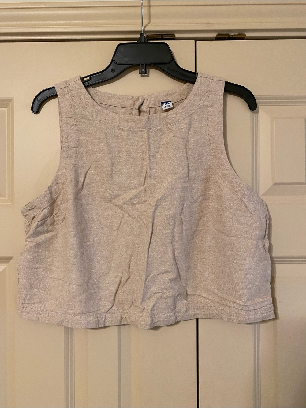 Old Navy Sleeveless Crop Top - Light Taupe